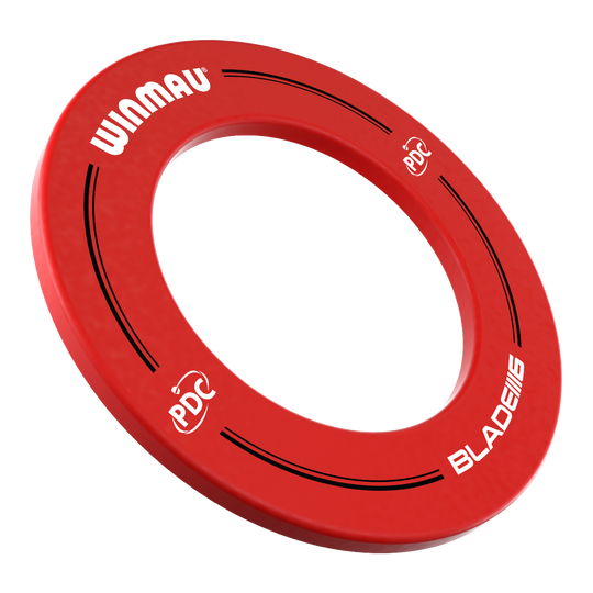 Cadre de fléchettes Winmau PDC - Rouge Das Bild zeigt einen roten Dartboard-Surround der Marke Winmau mit der Aufschrift „PDC“ und „BLADE 6“. Er wird verwendet, um die Wand rund um ein Dartboard vor Beschädigungen zu schützen.