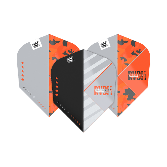 Das Bild zeigt drei Dartflights des Produkts "Target Pro Ultra RvB95 X Echo Ten-X Flights" in verschiedenen Designs. Die Flights sind in den Farben Schwarz, Grau und Orange gestaltet und tragen jeweils das RvB95-Logo.