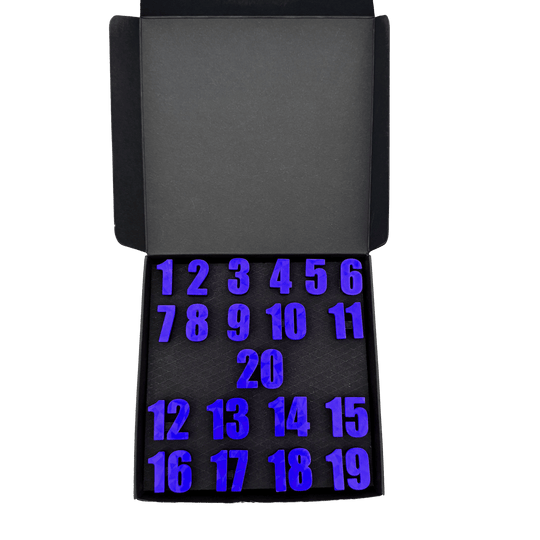 Anneaux numérotés pour cible de fléchettes McDart / Anneaux numérotés classiques Eine blaue Box ist auf dem Bild zu sehen. Das Produkt ist im klassischen Stil gestaltet.