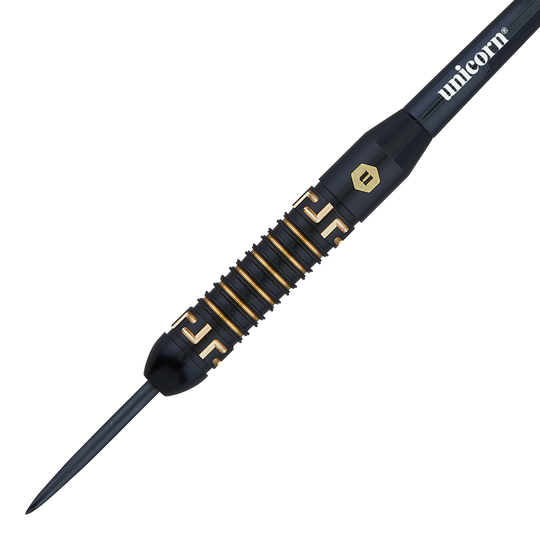 Fléchettes en acier Unicorn Top Brass V1 - 20 g Das Bild zeigt einen Unicorn Top Brass V1 Steeldart mit einem Gewicht von 20 Gramm. Der Dart ist überwiegend schwarz mit goldenen Akzenten und besitzt ein geriffeltes Griffstück für besseren Halt.