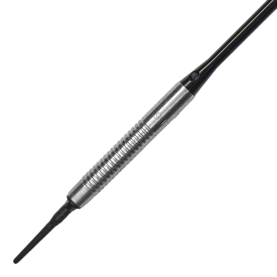 Fléchettes souples McDart 85 Tungstène V21 - 18,5 g Das Bild zeigt einen McDart 85er Tungsten V21 Softdart mit einem Gewicht von 18,5g. Der Dartpfeil hat eine silberne, gerillte Griffzone und eine schwarze Spitze.