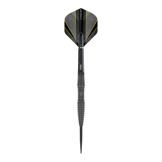 Fléchettes en acier Onyx Seren 3 du Dragon Rouge Das Bild zeigt einen einzelnen Steeldart namens "Red Dragon Seren 3 Onyx". Der Dart ist hauptsächlich schwarz mit einem auffälligen Design und gelben Akzenten auf den Flights.
