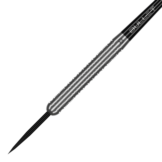 Bullet Fury Steel Darts werden hier gezeigt. Die Darts eignen sich ideal für Präzisionswürfe.