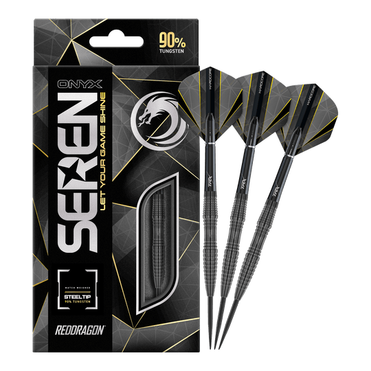 Das Bild zeigt die Red Dragon Seren 3 Onyx Steeldarts mit einer schwarzen Verpackung. Drei schwarze Steeldarts mit modernen Flights sind neben der Verpackung abgebildet.