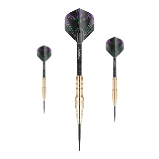 Fléchettes en acier Winmau Simon Whitlock en laiton Winmau Simon Whitlock Brass Steeldarts nebeneinander angeordnet. Die Oberfläche der Darts ist matt und detailreich.