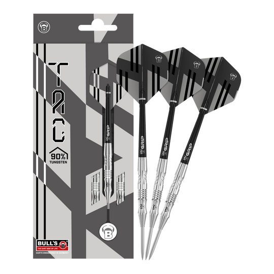 Fléchettes en acier Bulls Tac T1 Das Bild zeigt die Bulls Tac T1 Steeldarts zusammen mit ihrer Verpackung. Die Darts bestehen zu 90% aus Tungsten und haben ein modernes, schwarz-silbernes Design.
