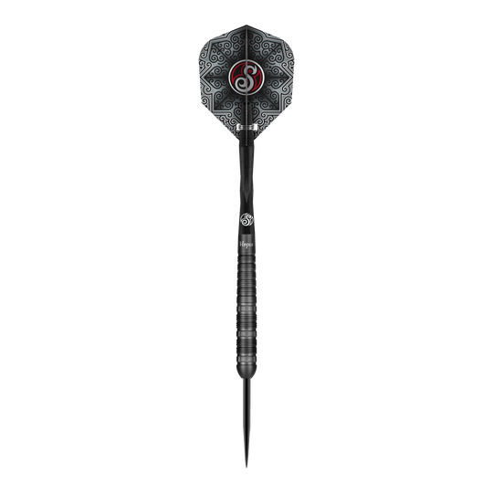 Fléchettes en acier Shot Pro-Series Haupai Puha 2 - 24 g Das Bild zeigt einen Shot Pro-Series Haupai Puha 2 Steeldart mit einem Gewicht von 24g. Der Dart ist schwarz und hat ein auffälliges, gemustertes Flight-Design.
