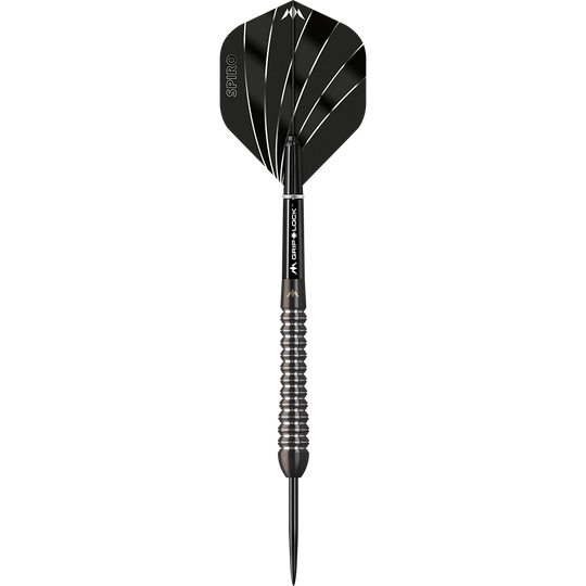 Dies ist ein Mission Spiro Model 2 Steeldart mit einem Gewicht von 22 Gramm. Der Dart hat ein modernes Design mit schwarzen und silbernen Akzenten.