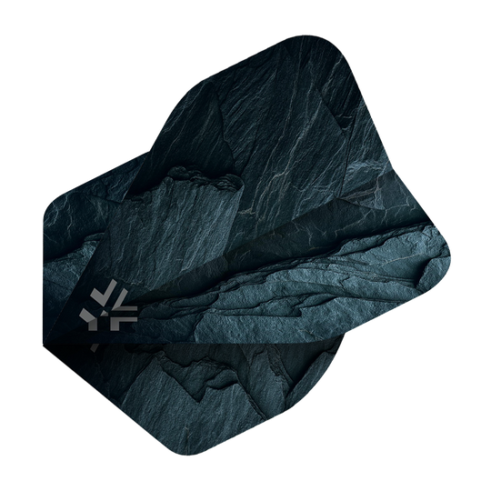 Das Bild zeigt die Bullet Monolith No2 Standard Flights. Diese Flights sind für Darts geeignet und tragen das Monolith No2 Design.