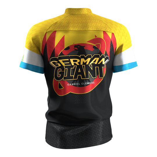 T-shirt de fléchettes Target Gabriel Clemens 2027 Gezeigt wird das Target Gabriel Clemens Dartshirt 2027. Dieses Dartshirt stammt aus der Kollektion von Target.