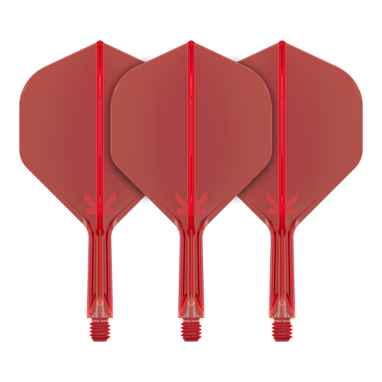 Système de vol standard Target K-Flex No2 - Rouge Auf dem Bild sind drei rote Dartflights mit befestigtem Schaft zu sehen. Sie stehen nebeneinander und haben eine standardmäßige Pfeilform.