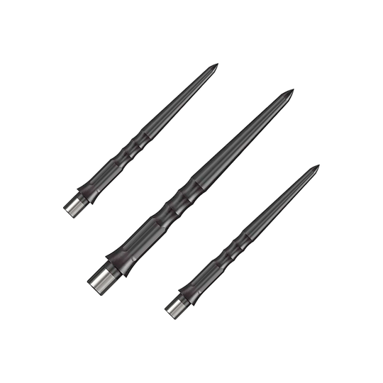 Pointes Caliburn System Steeldart - Ripple - NoLip - Noires Auf dem Bild sind drei schwarze Stahlspitzen für Dartpfeile zu sehen. Sie haben ein geriffeltes Design und sind 28 mm lang.