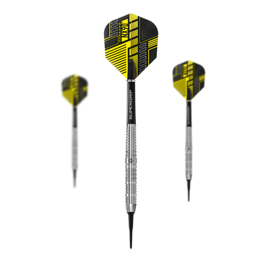 Fléchettes souples parallèles Harrows NX90 Das Bild zeigt drei Softdarts des Produkts "Harrows NX90 Parallel". Die Darts haben gelb-schwarze Flights und silberne, geriffelte Barrels.