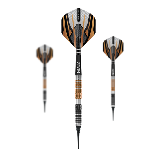Fléchettes souples Red Dragon Panterra - 20 g Das Bild zeigt drei Softdarts des Modells 'Red Dragon Panterra Softdarts - 20g'. Die Darts haben auffällige schwarze, goldene und silberne Elemente am Schaft und an den Flights.