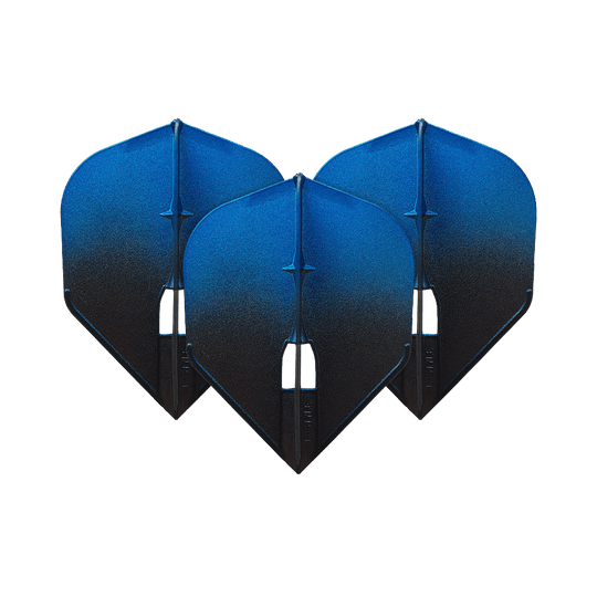 Vols L3PRO bicolores de style L Auf dem Bild sind drei blaue Dartflights zu sehen. Sie haben ein zweifarbiges Design mit einem Verlauf von Blau zu Schwarz.